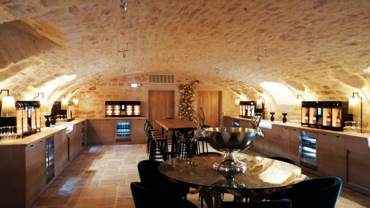 Hotel sept fontaines-Caveau.jpg